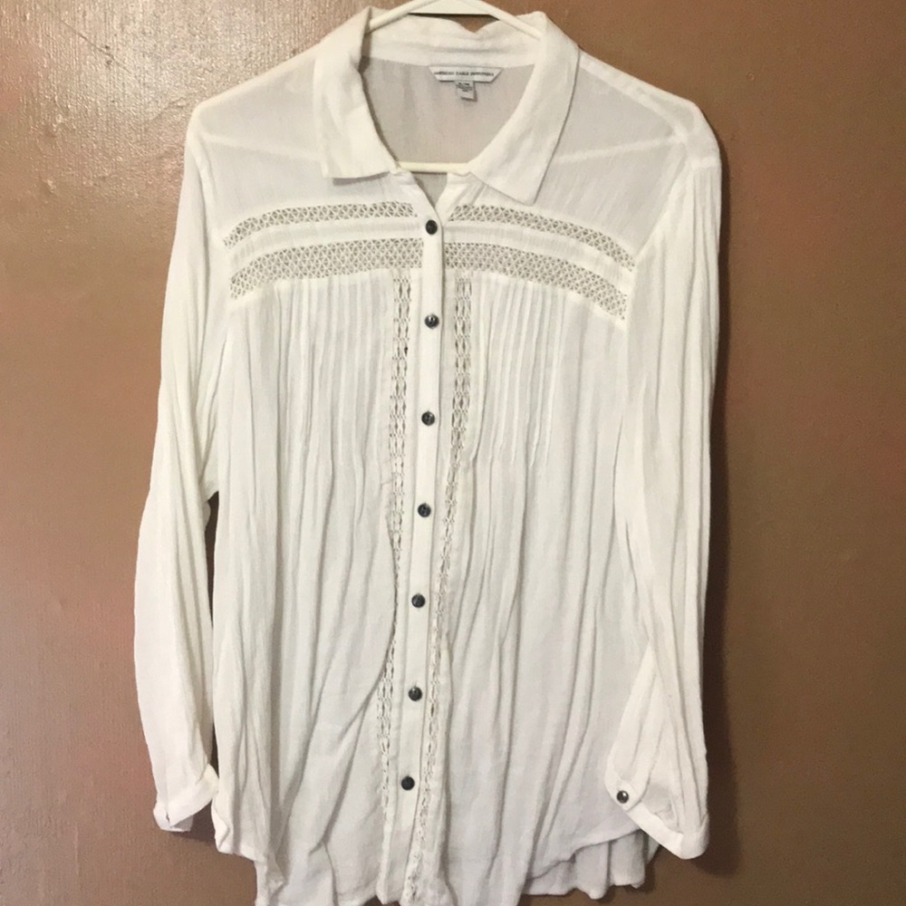 American Eagle button up blouse off white